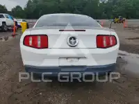 2010 Ford MUSTANG photo