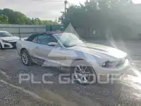 2010 Ford MUSTANG фото