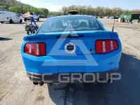 2010 Ford MUSTANG фото