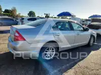 2010 Ford FUSION фото