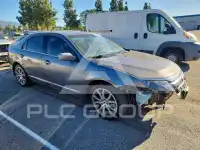2010 Ford FUSION фото