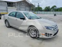 2010 Ford FUSION фото