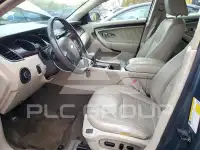 2010 Ford TAURUS фото