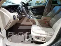 2010 Ford TAURUS photo