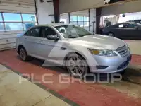 2010 Ford TAURUS фото