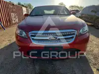 2010 Ford TAURUS фото