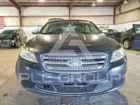 2010 Ford TAURUS фото