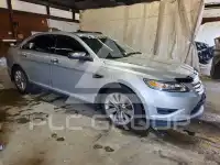 2010 Ford TAURUS фото