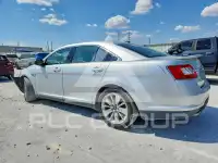 2010 Ford TAURUS photo