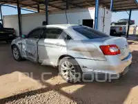 2010 Ford TAURUS фото
