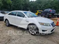 2010 Ford TAURUS photo