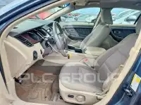 2010 Ford TAURUS фото