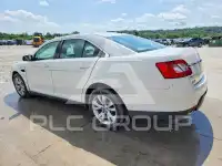 2010 Ford TAURUS фото
