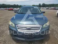 2010 Ford TAURUS фото