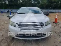 2010 Ford TAURUS photo