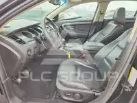 2010 Ford TAURUS photo