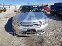2010 Ford TAURUS фото
