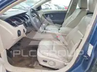 2010 Ford TAURUS фото