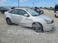2010 Ford FOCUS photo
