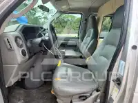 2010 Ford E-350 photo