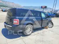 2010 Ford FLEX photo