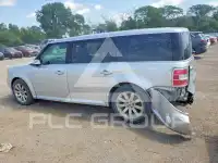 2010 Ford FLEX photo