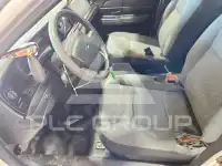 2010 Ford CROWN фото