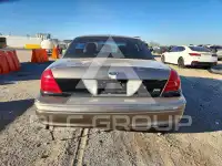 2010 Ford CROWN фото