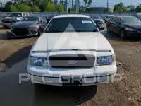 2010 Ford CROWN фото
