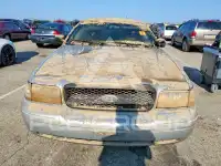 2010 Ford CROWN фото