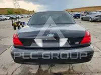 2010 Ford CROWN photo