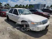 2010 Ford CROWN фото