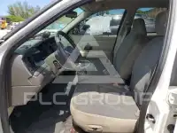 2010 Ford CROWN фото