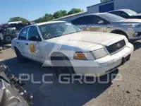 2010 Ford CROWN фото