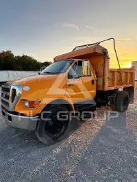 2010 Ford F-750 фото