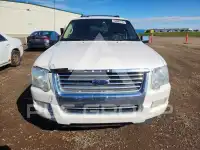 2010 Ford EXPLORER photo