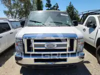 2010 Ford ECONOLINE фото