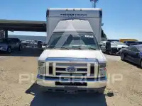 2010 Ford ECONOLINE фото