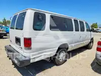 2010 Ford ECONOLINE фото