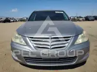 2010 Hyundai Genesis photo