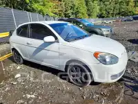 2010 Hyundai Accent фото