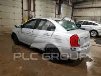 2010 Hyundai Accent фото