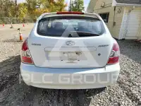 2010 Hyundai Accent фото