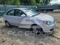 2010 Hyundai Accent фото