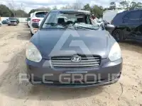 2010 Hyundai Accent photo