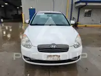 2010 Hyundai Accent фото