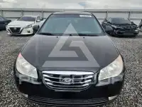 2010 Hyundai Elantra photo
