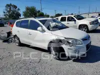 2010 Hyundai Elantra фото