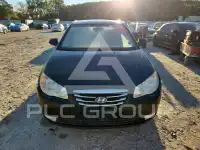 2010 Hyundai Elantra photo