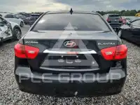 2010 Hyundai Elantra photo